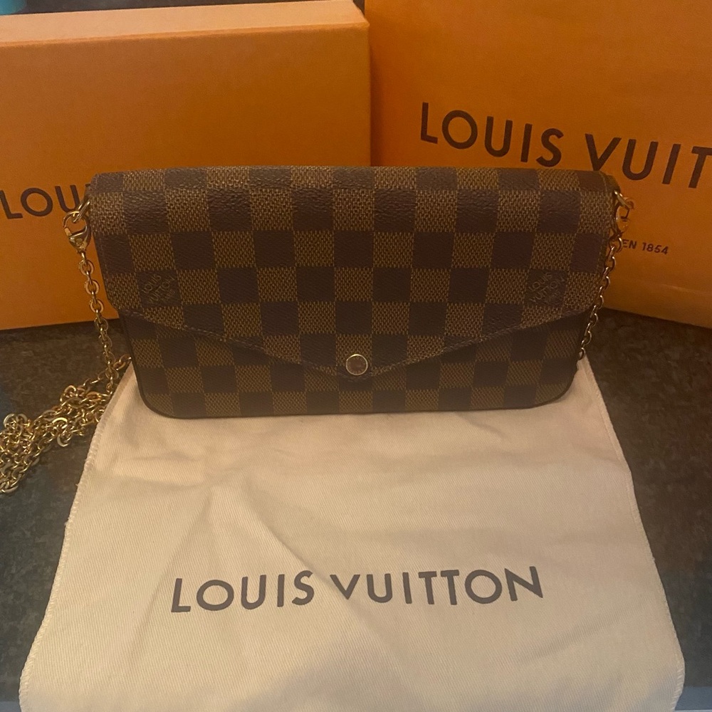 Authentic Louis Vuitton Félicie Pochette Damier Bag
